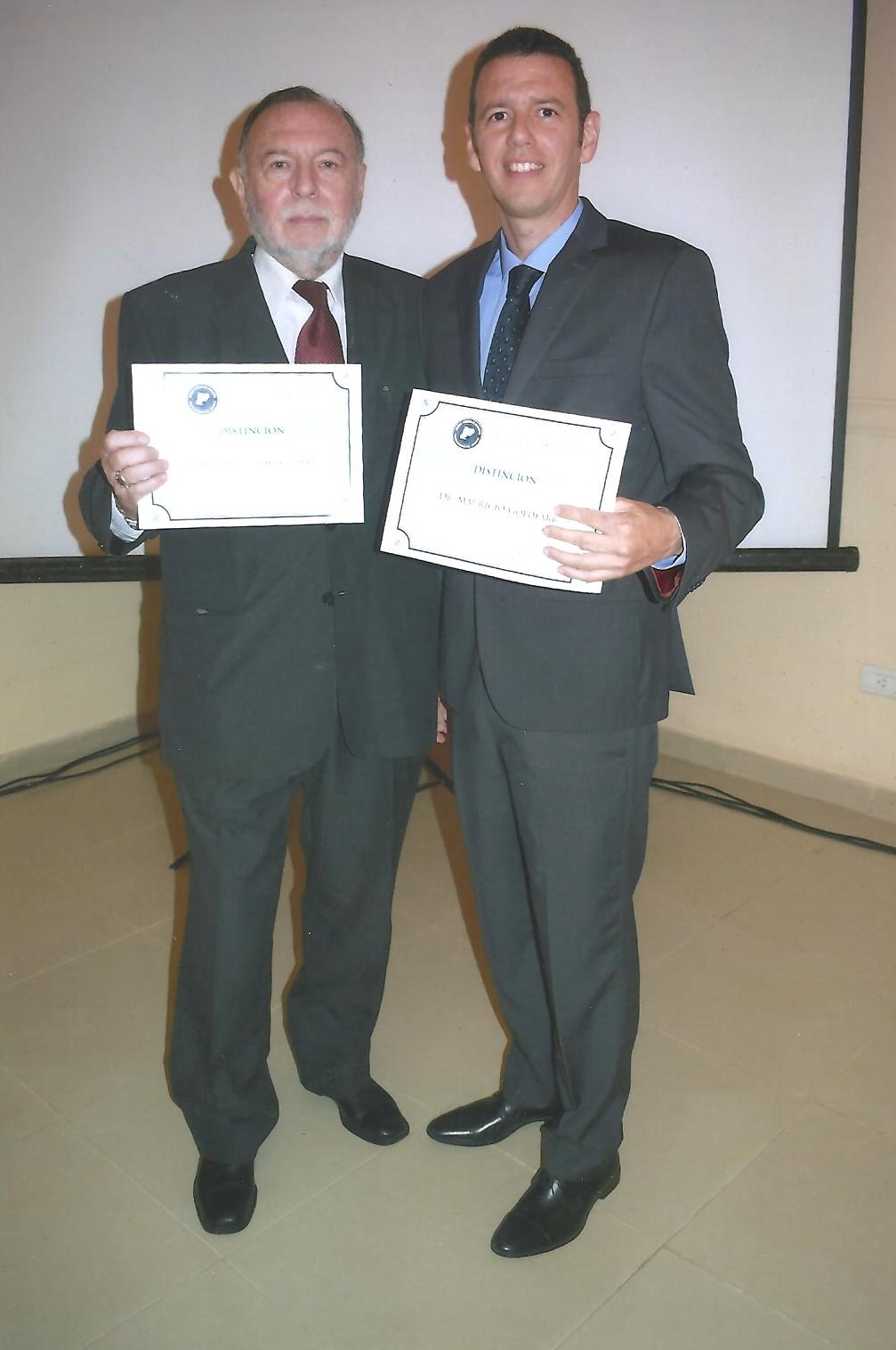 Distinciones por 25 y 50 años de ejercicio profesional